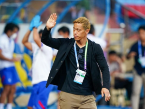keisuke-honda-toi-se-tu-chuc-neu-khong-giup-campuchia-soan-ngoi-viet-nam
