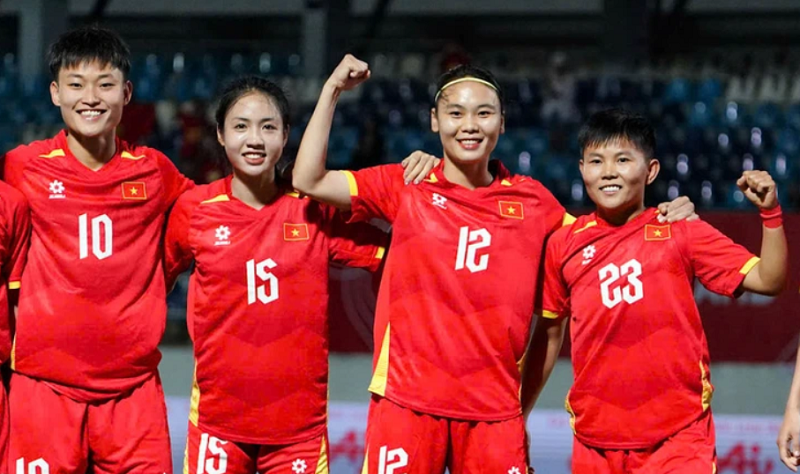 tuyen-nu-viet-nam-thang-7-0-ca-dong-nam-a-run-so-trao-hcv-cho-cac-co-gai-viet-luon-di